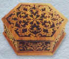 trinket box.jpg (25460 bytes)